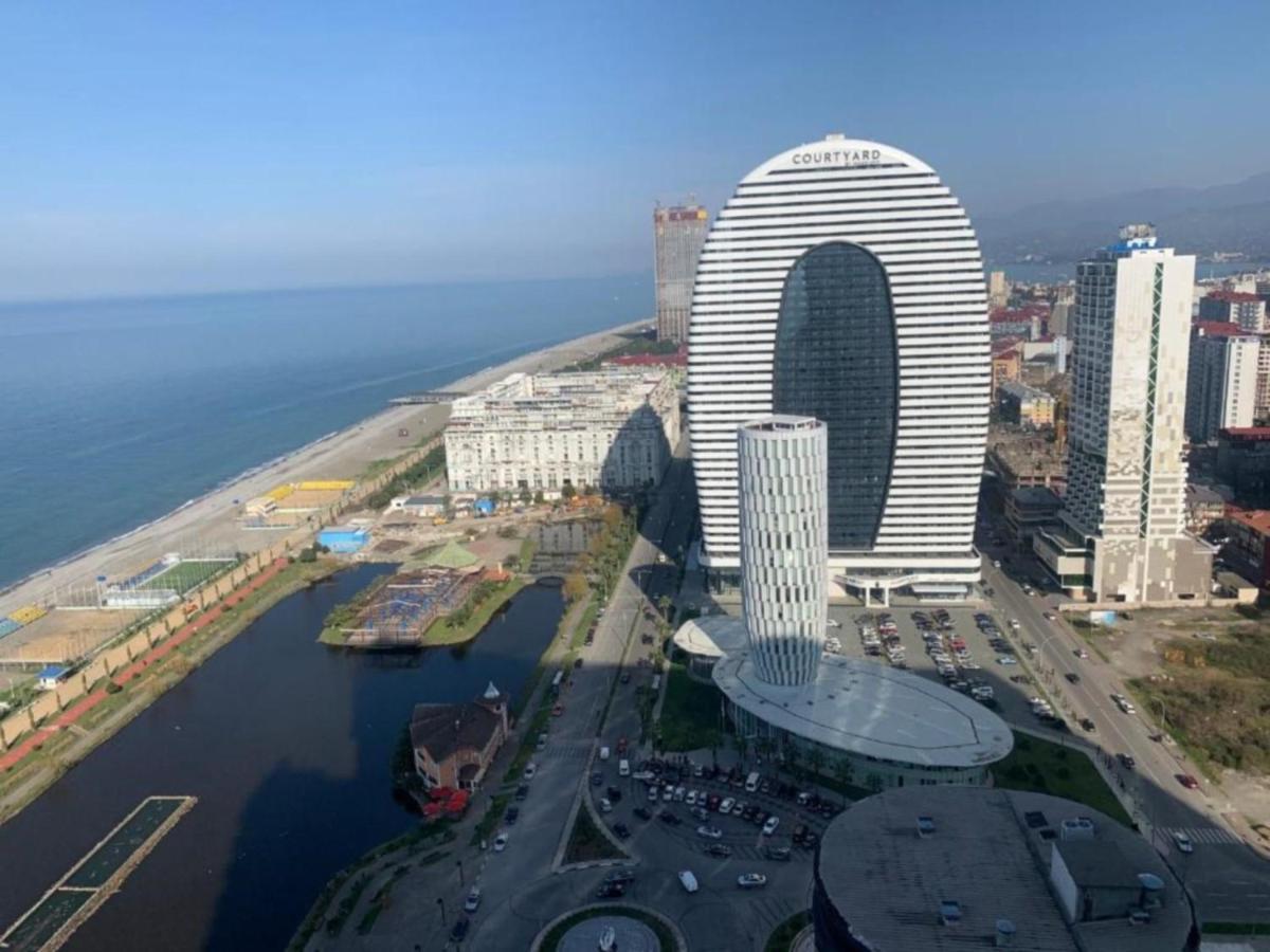 Panoramic Sea And City View Aparthotel In Orbi City Batumi Eksteriør bilde