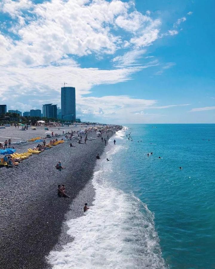 Panoramic Sea And City View Aparthotel In Orbi City Batumi Eksteriør bilde